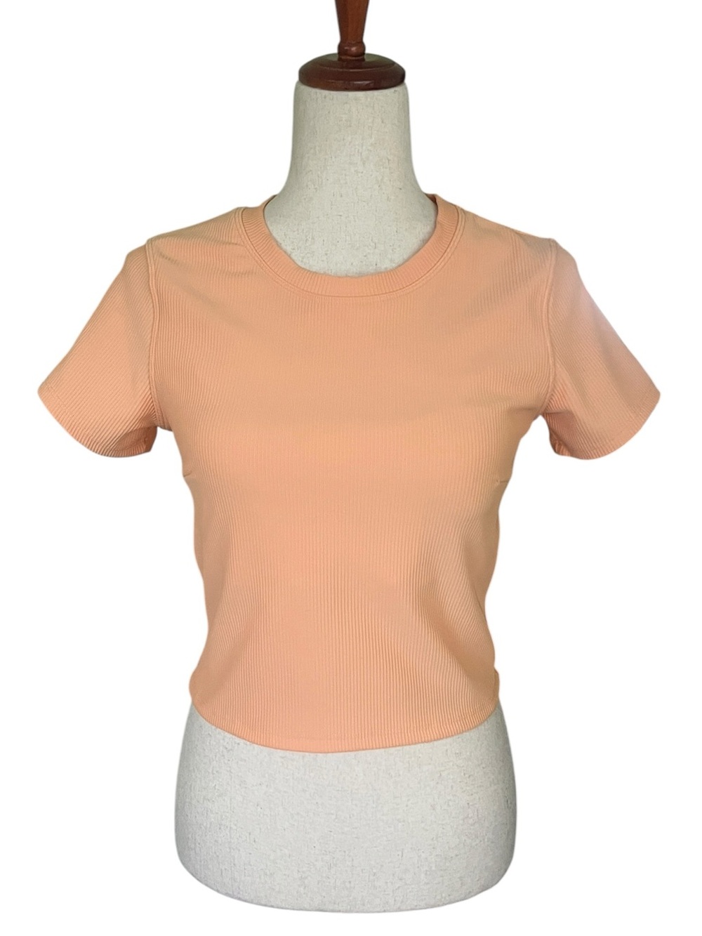 Move Theology Ribbed Top With Built In Bra - Picture 3 of 12